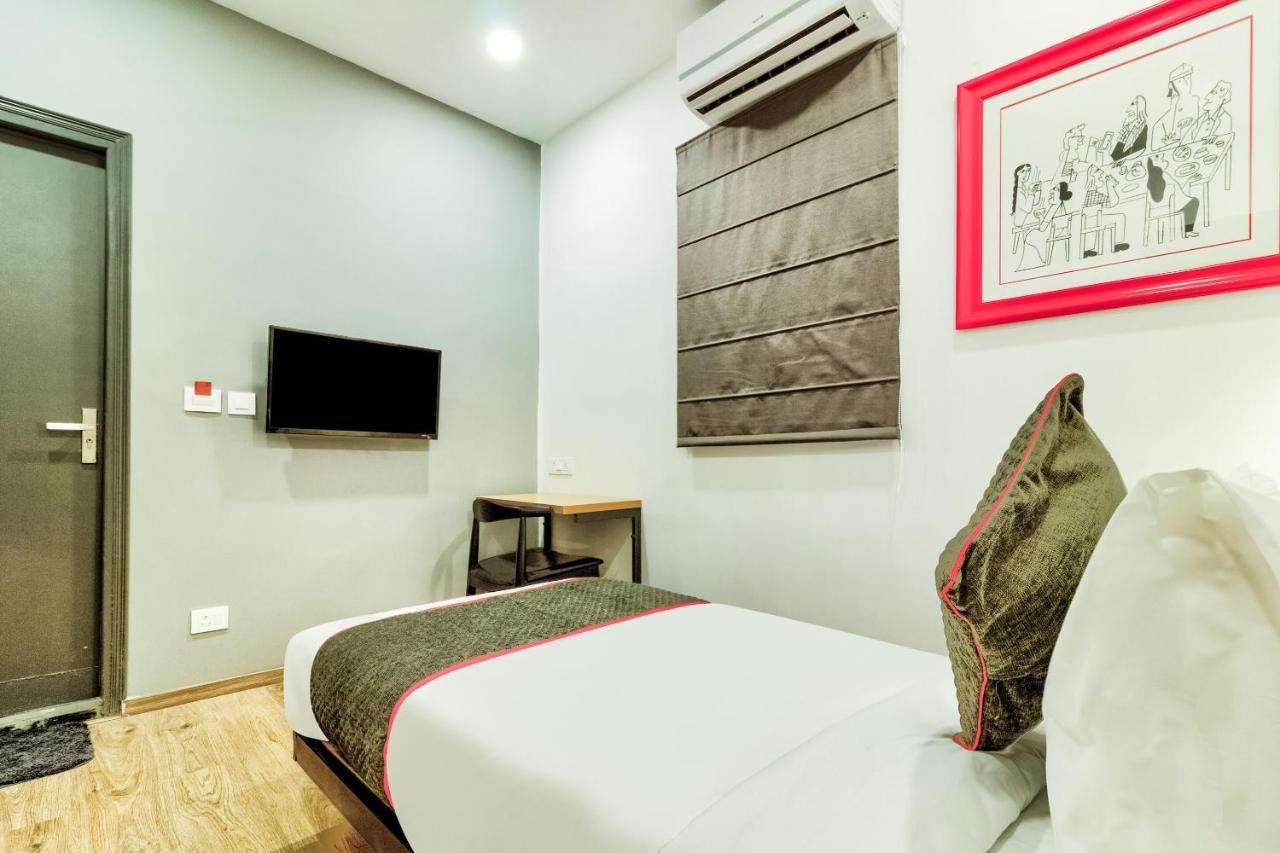 Oyo 78245 Collection O Hotel Crown Inn Navi Mumbai Buitenkant foto