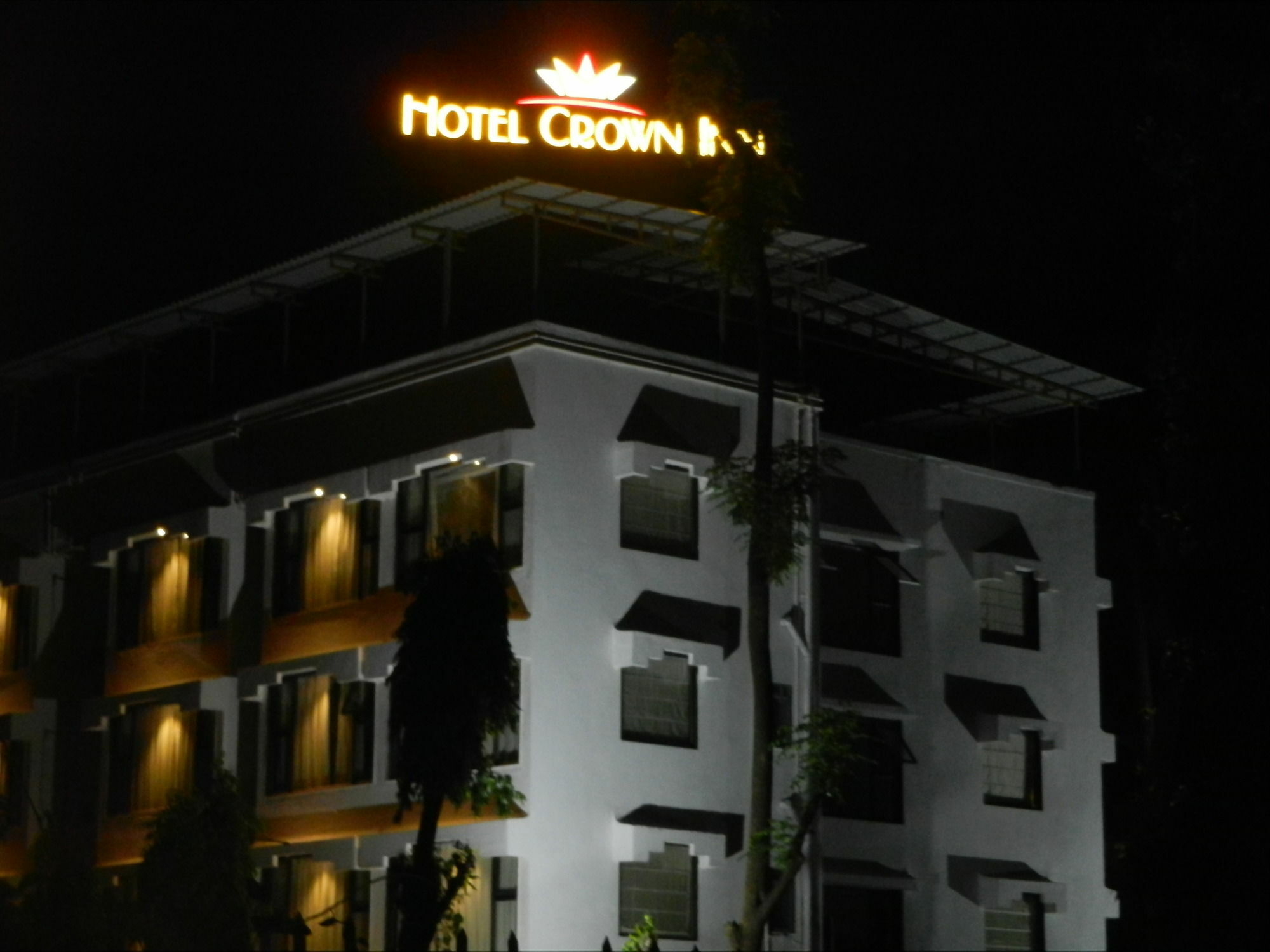 Oyo 78245 Collection O Hotel Crown Inn Navi Mumbai Buitenkant foto