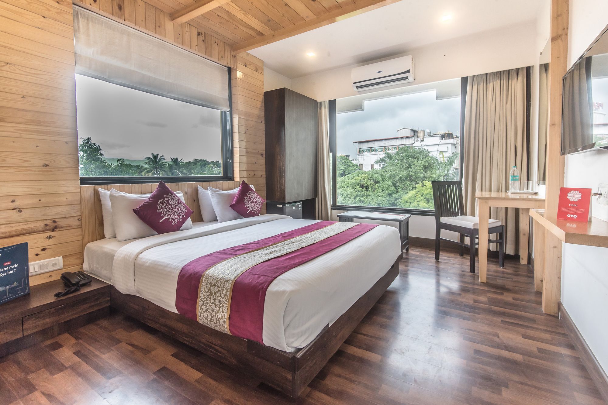 Oyo 78245 Collection O Hotel Crown Inn Navi Mumbai Buitenkant foto