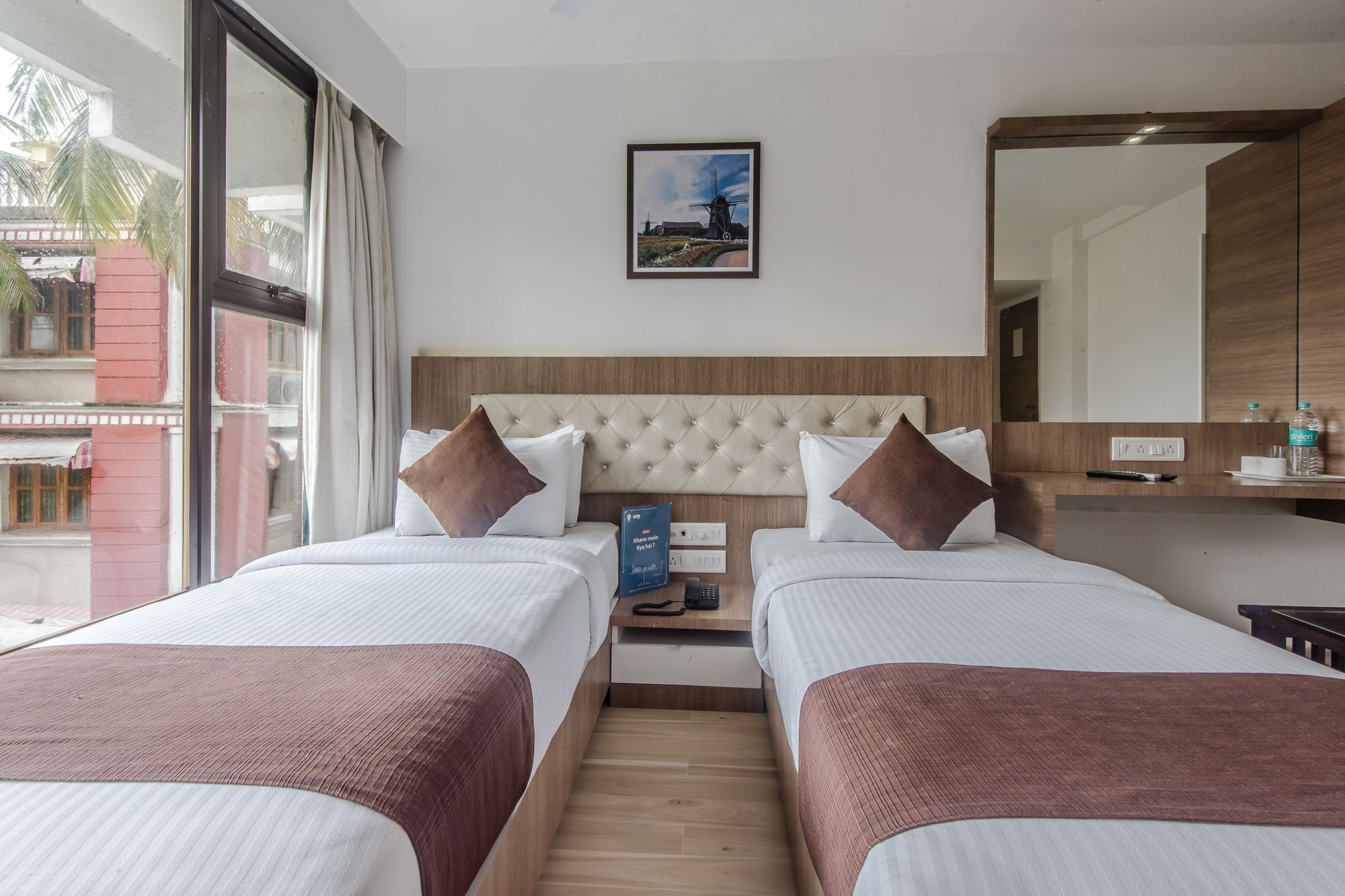 Oyo 78245 Collection O Hotel Crown Inn Navi Mumbai Buitenkant foto